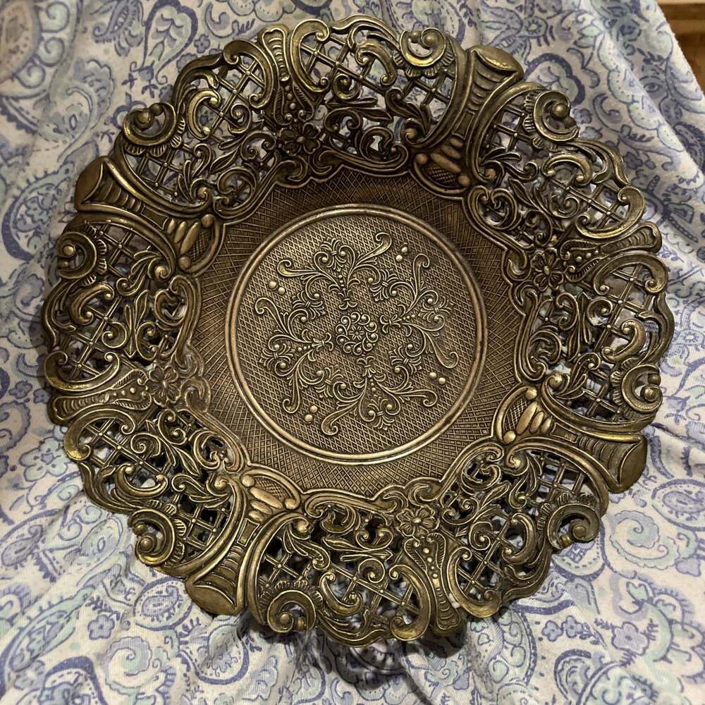 Vintage Brass Metal Ornate Lattice Detail Round Bowl Basket Made in Italy, C T 6